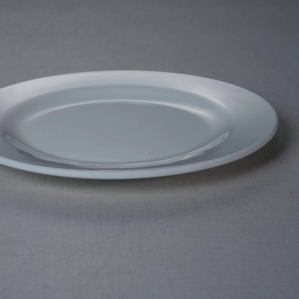 Melamine Dinnerware plate High Quality 8" elegant round Sustainable plate-Stocked Wholesale dishes and plates for restaurant