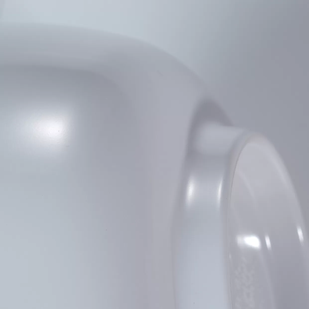 Factory wholesale white round plastic 4.5'' rice bowl food grade melamine tableware restaurant stocked unbreakable dinnerware