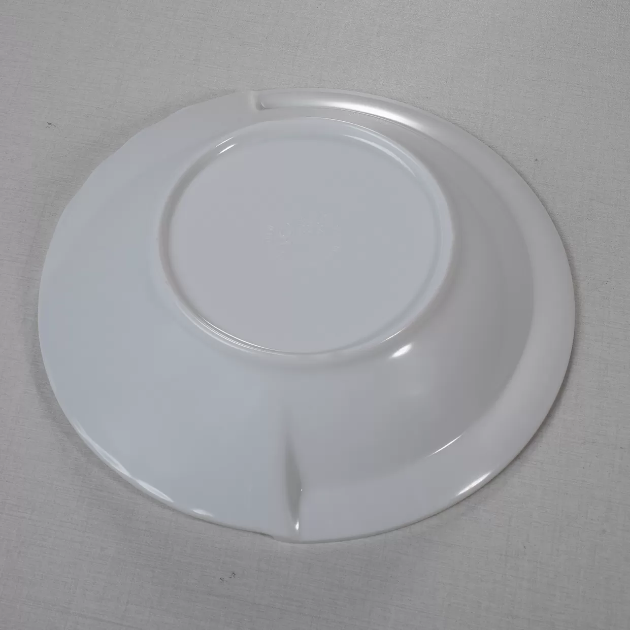 Customizable Melamine Dinnerware Sustainable White Plain Plastic Plate (16-51009) for Parties for Dishes & Plates