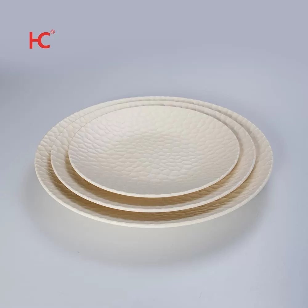 Factory Wholesaler Customizable Hammered Texture Melamine Unbreakable Plain White Plastic Tableware Matt Surface Sustainable Home Dishes