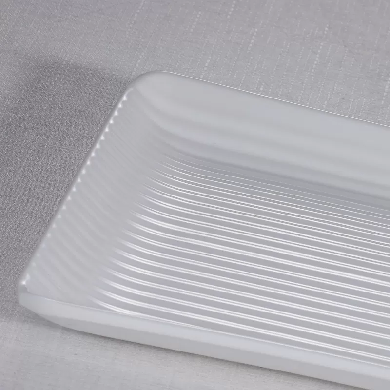 The disadvantages of inferior melamine tableware