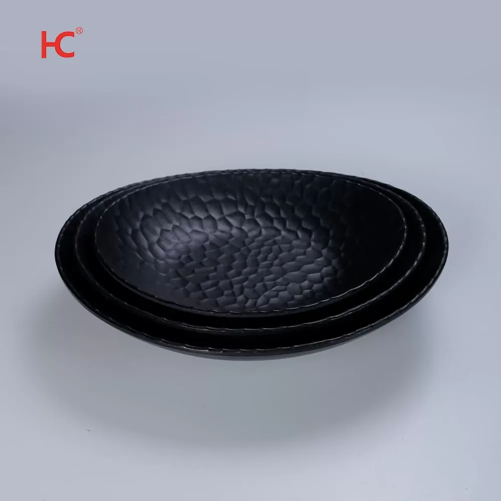 Custom Factory Hammered round Pattern Melamine Plates Unbreakable Plain Plastic Tableware with Matt Surface Home Restaurant Use