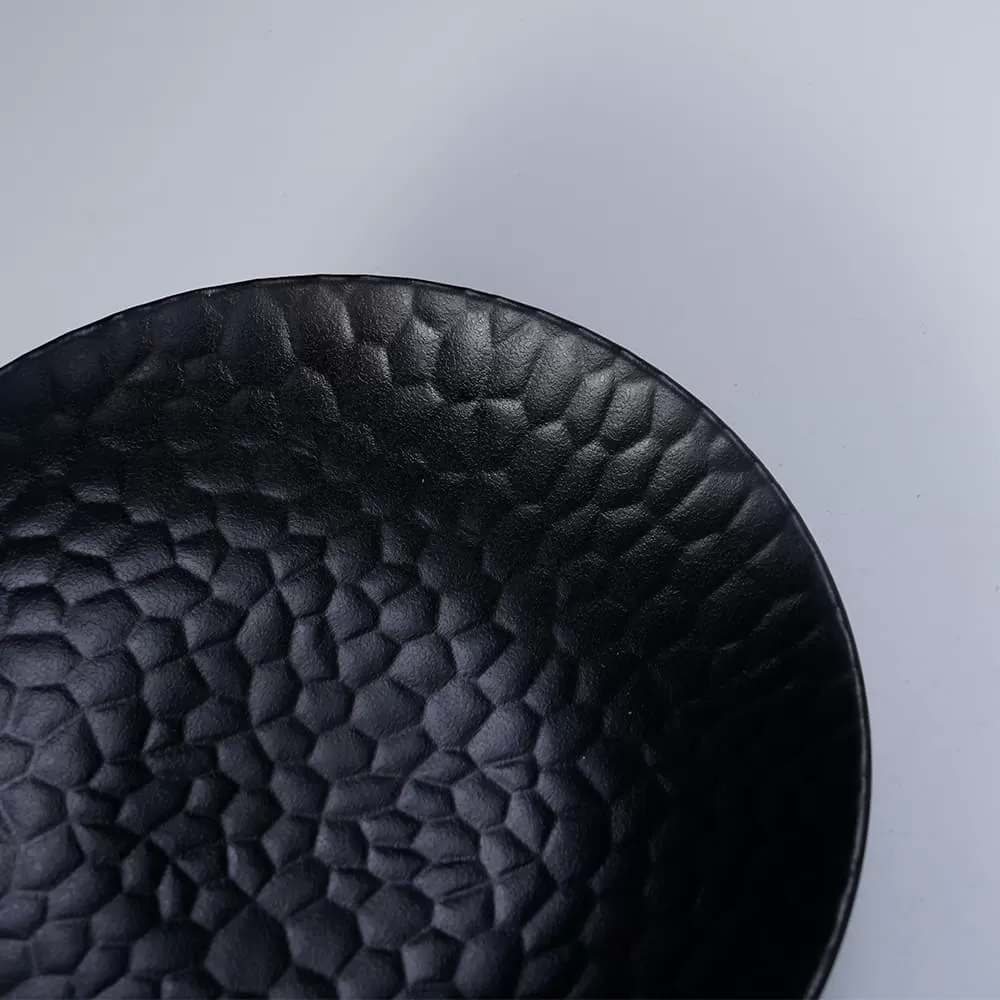 Custom Factory Hammered round Pattern Melamine Plates Unbreakable Plain Plastic Tableware with Matt Surface Home Restaurant Use