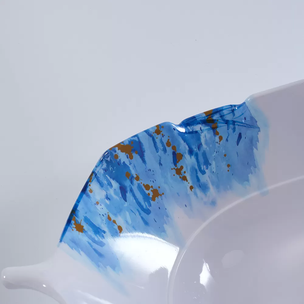 Dry ice tray 